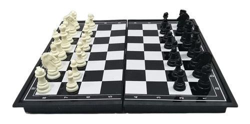 juego de mesa ajedrez sencillo